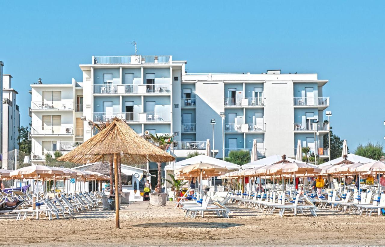 Hotel Continental Senigallia Kültér fotó