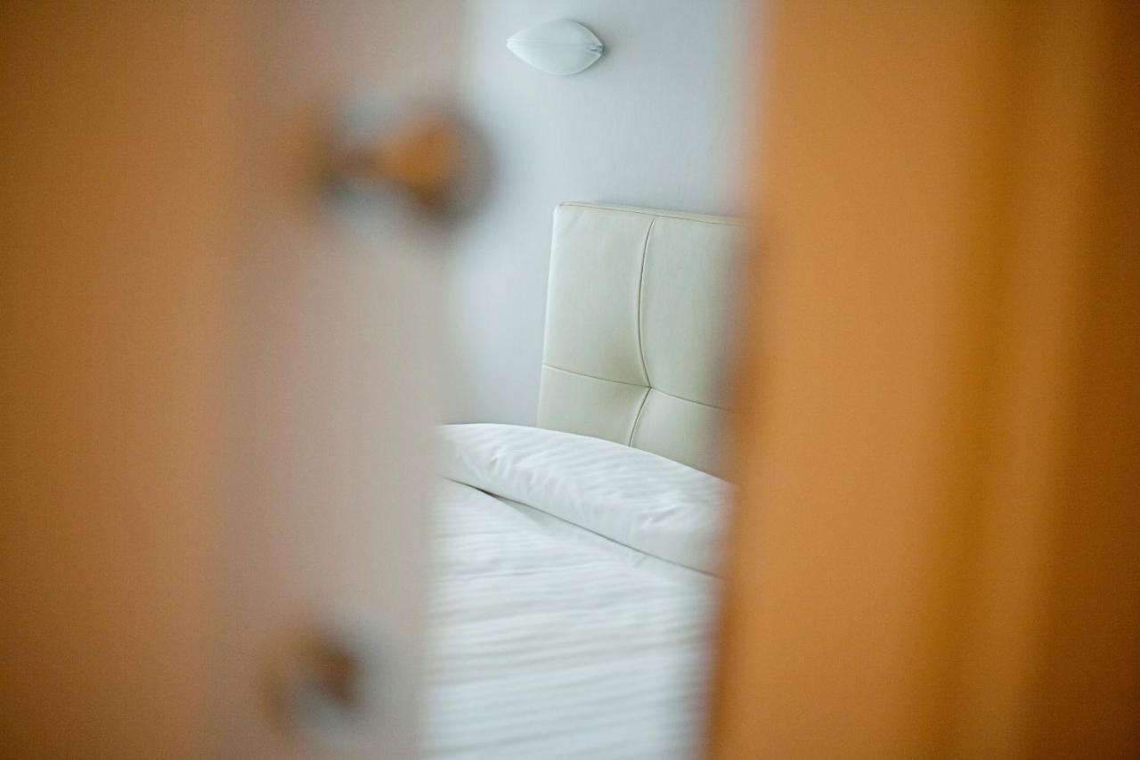 Hotel Continental Senigallia Kültér fotó