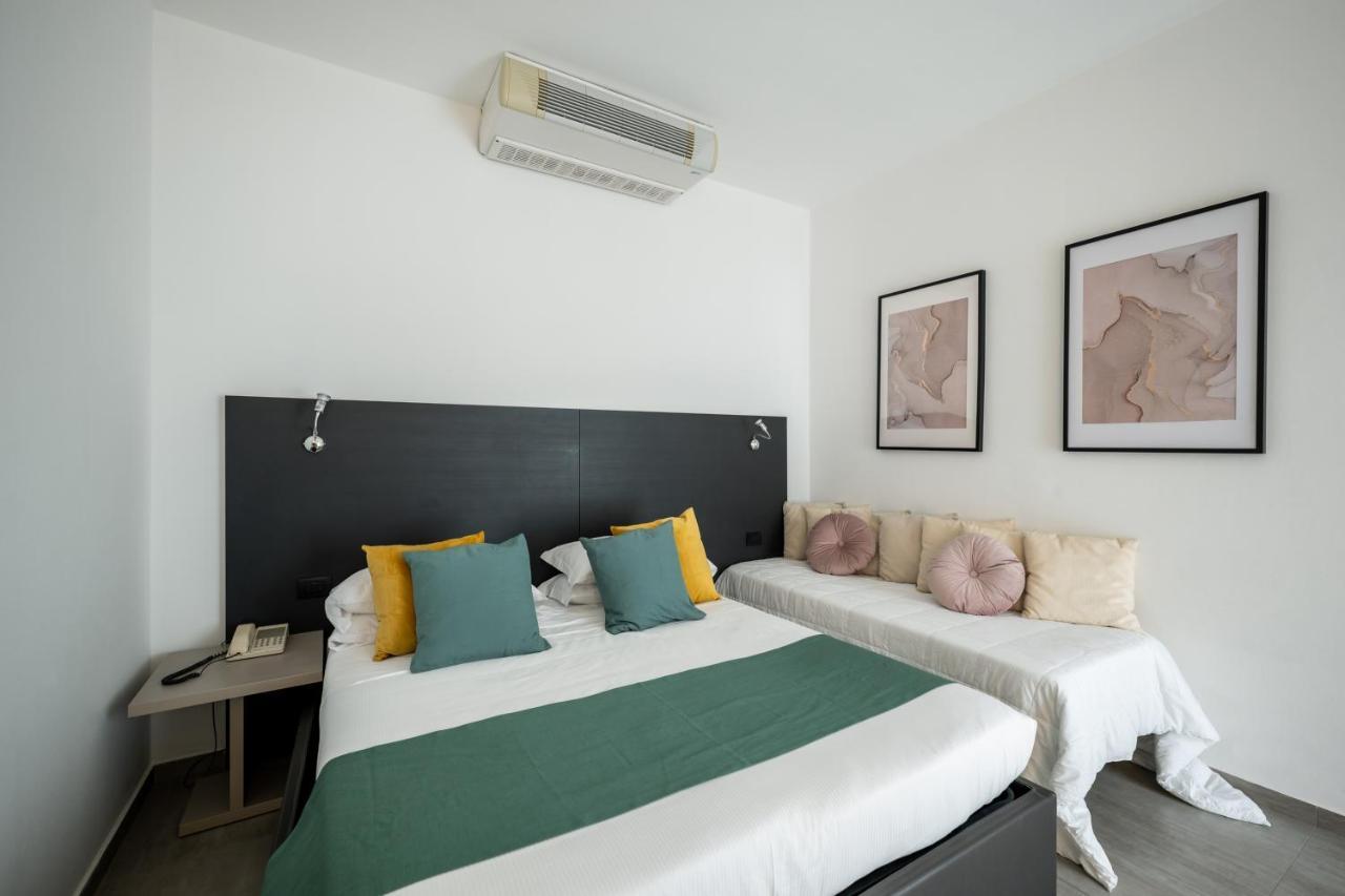 Hotel Continental Senigallia Kültér fotó