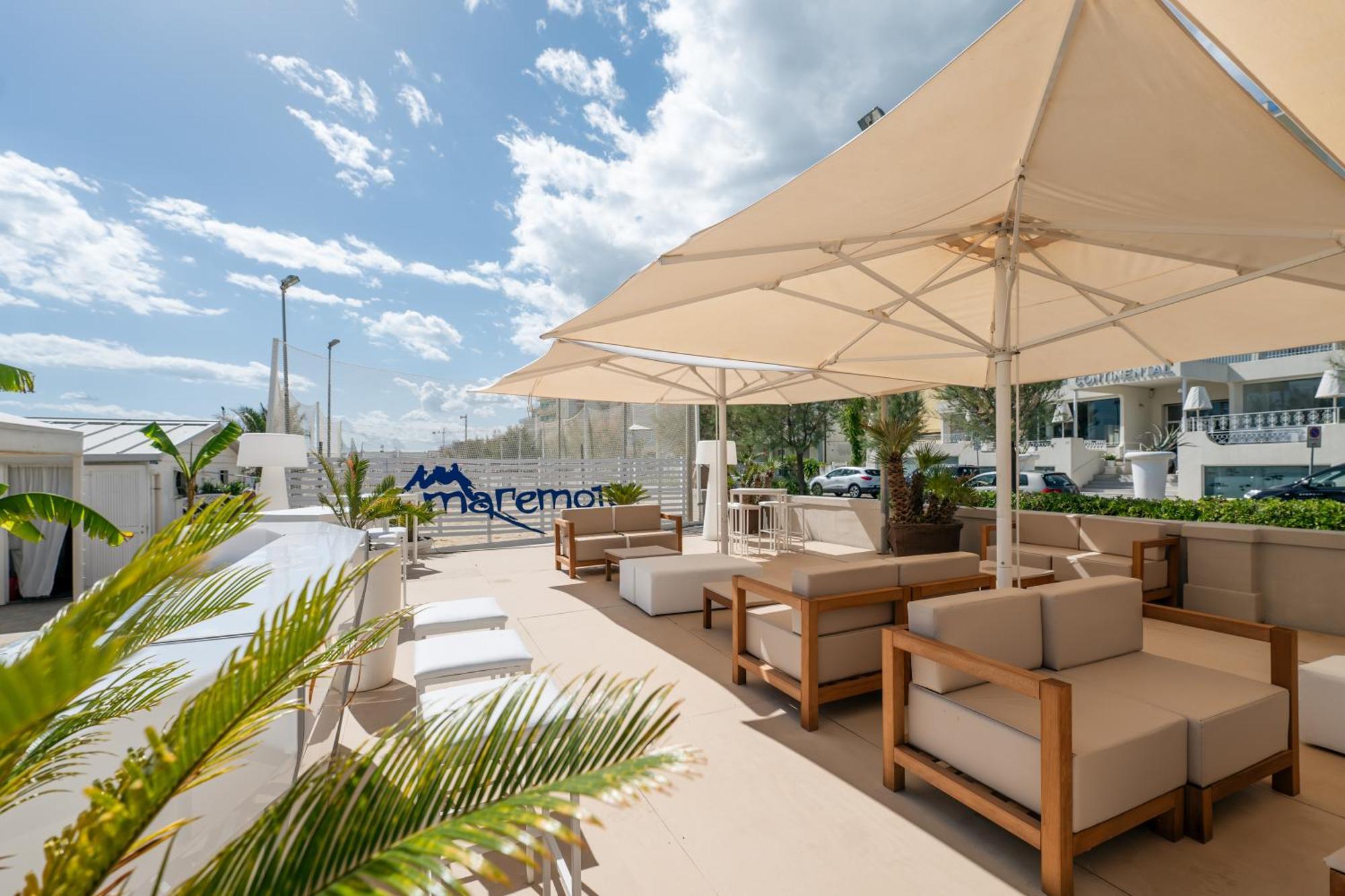 Hotel Continental Senigallia Kültér fotó